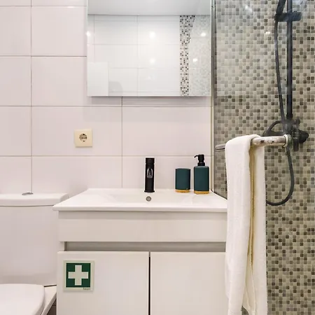 Apartment On Rua Da Alegria *